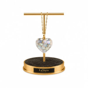 Heart crafted Pearl
