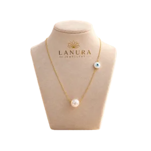 Pearl Necklace with Eye